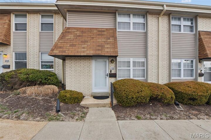 Property Photo:  839 Lilybud Court  MO 63011 