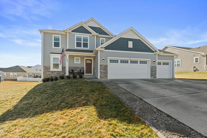 Property Photo: 431 Nottingham Dr WI 53182