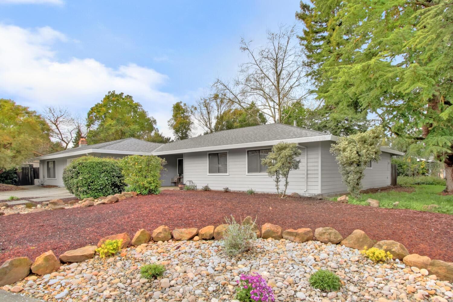 Property Photo:  539 Jerome Street  CA 95616 