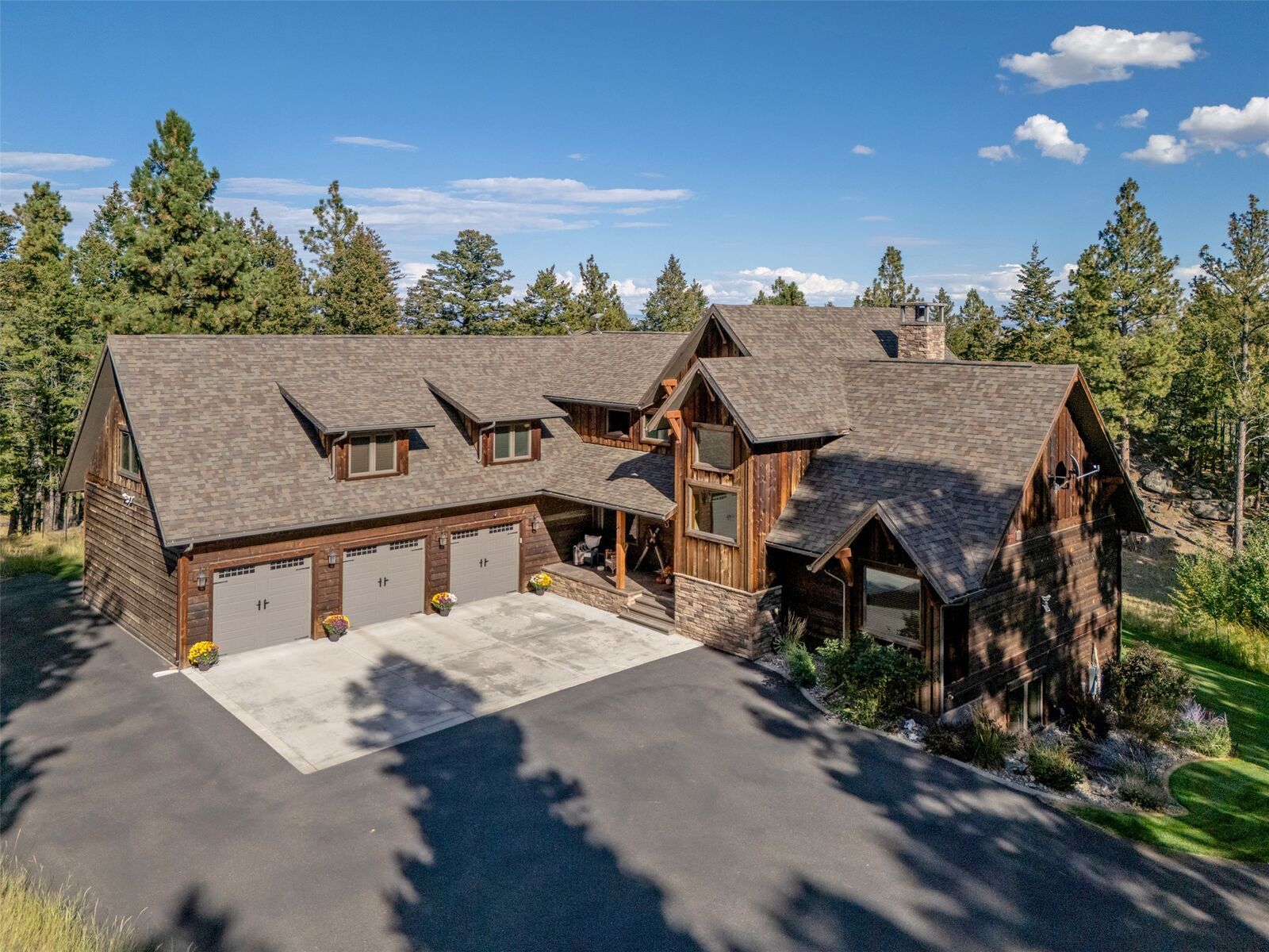 Property Photo:  3 Bobcat Court  MT 59634 