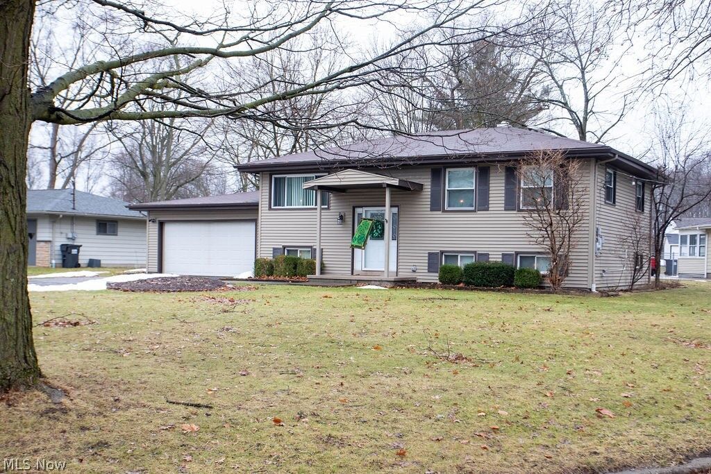 Property Photo:  3490 Warwick Court  OH 44406 