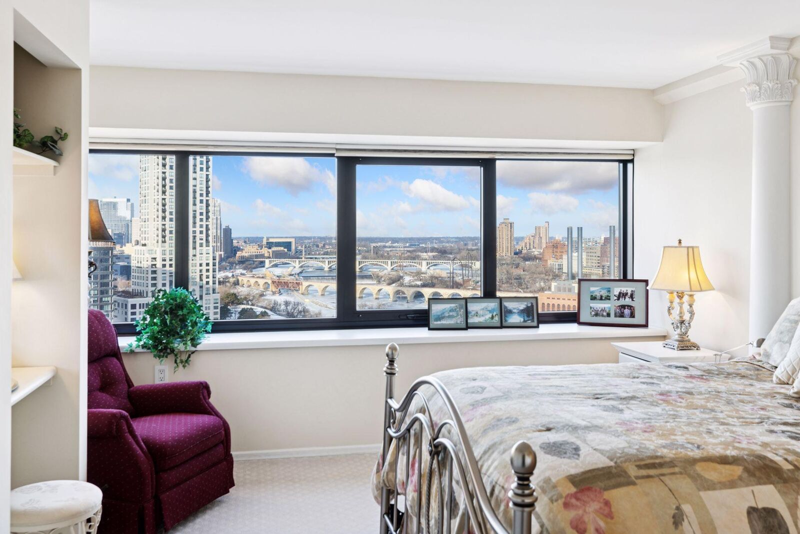 Property Photo:  1920 S 1st Street 1904  MN 55454 