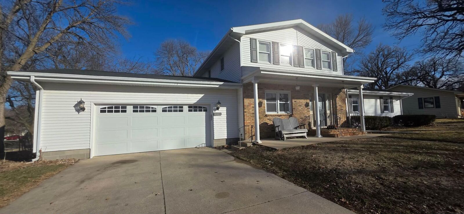 Property Photo: 1106 Foothills Circle MN 56007
