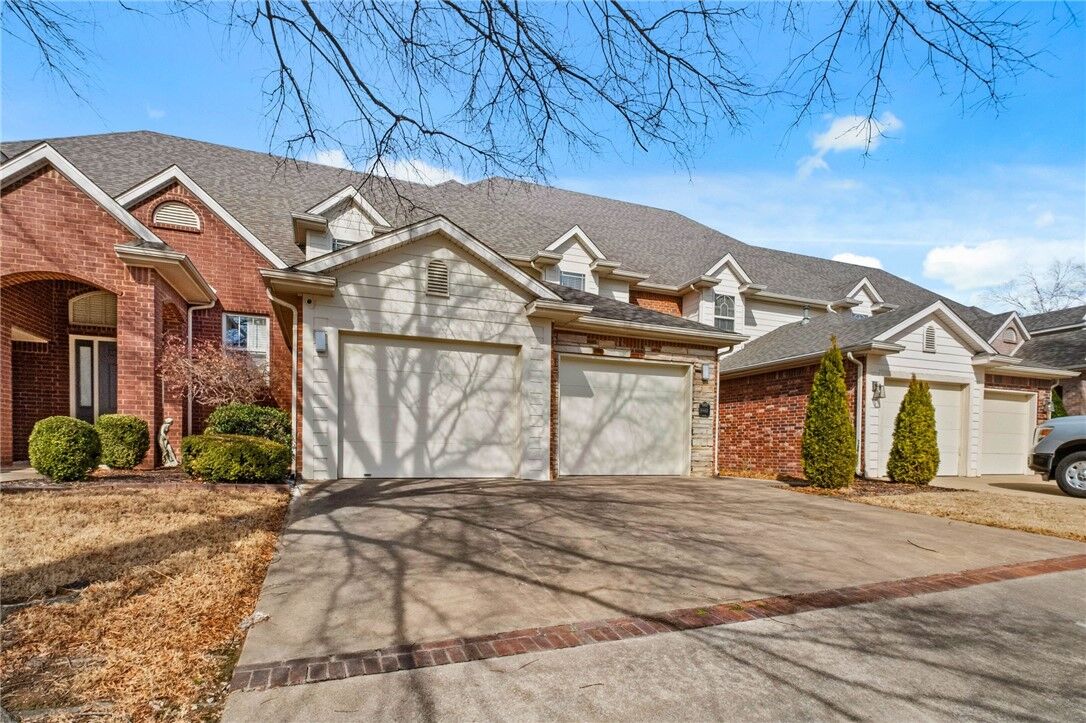 Property Photo:  6683 Valley View Road  AR 72758 