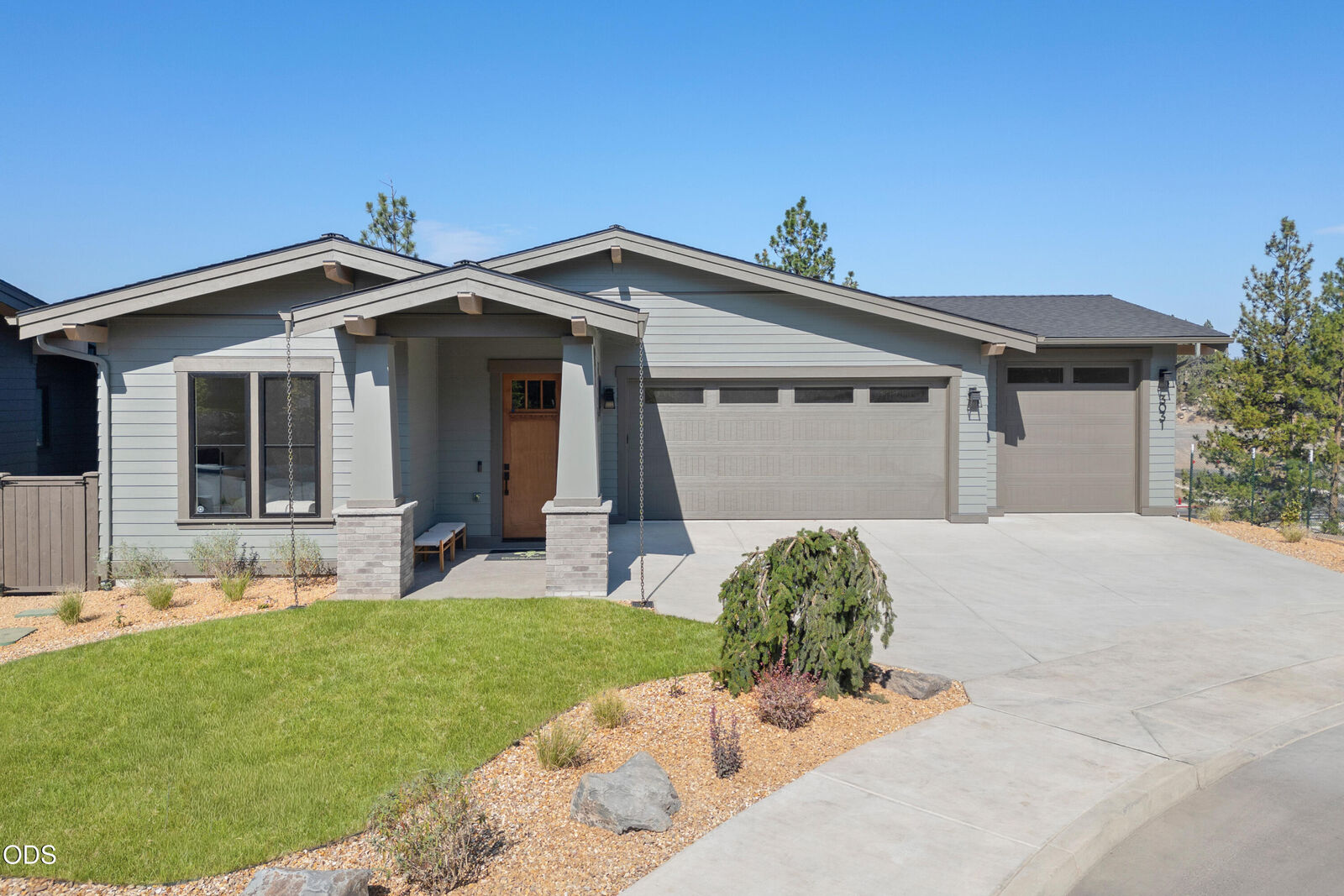 Property Photo: 3031 NW Polarstar Avenue Lot 37 OR 97703