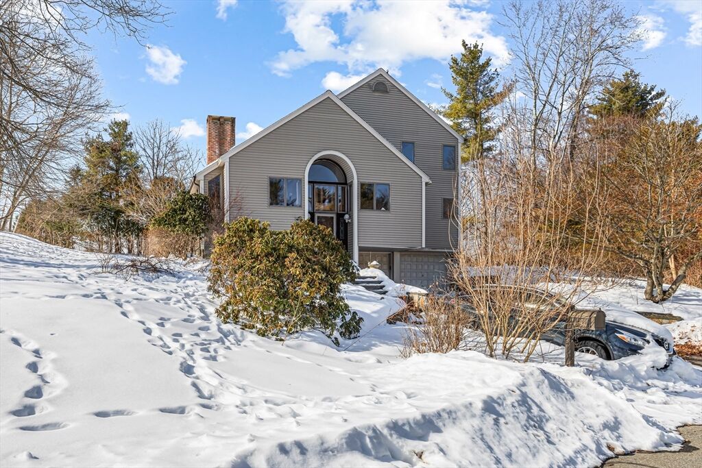 Property Photo: 12 Sycamore Parc MA 01075