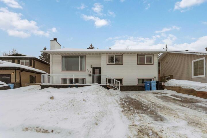 Property Photo:  136 Piven Place  AB T9H 4M4 