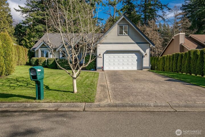 Property Photo:  7968 E Golf Course Drive  WA 98230 