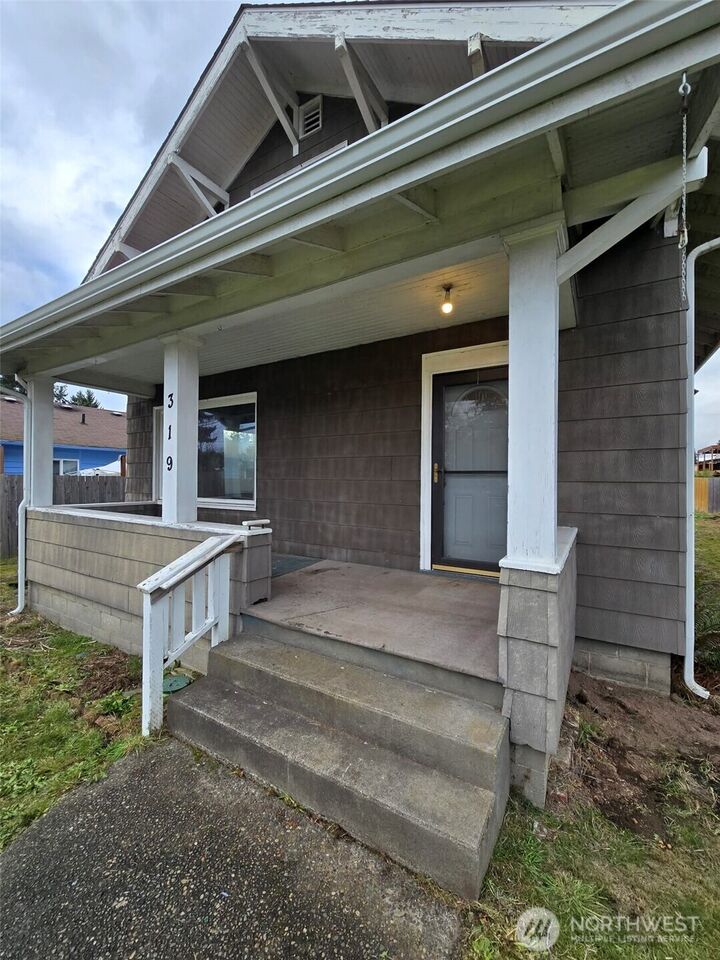 Property Photo:  319 S 82nd Street  WA 98408 