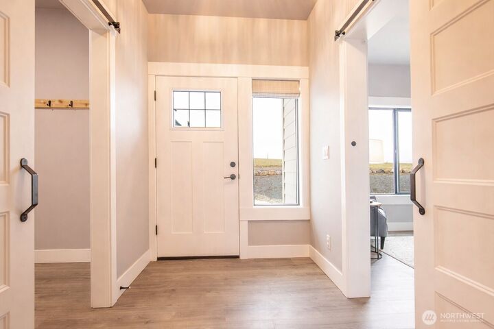 Property Photo:  641  Mountain Creek Drive  WA 98922 