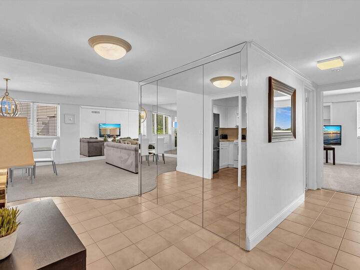 Property Photo: 3000 Holiday Drive 603 FL 33316