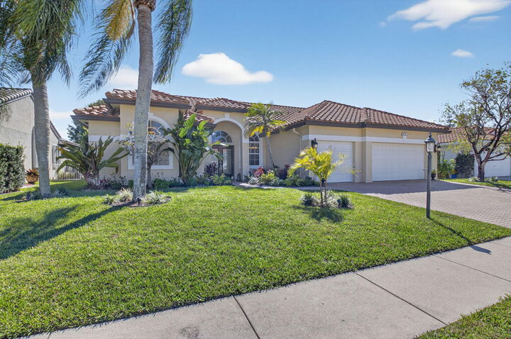 Property Photo:  9331 Vedra Pointe Lane  FL 33496 