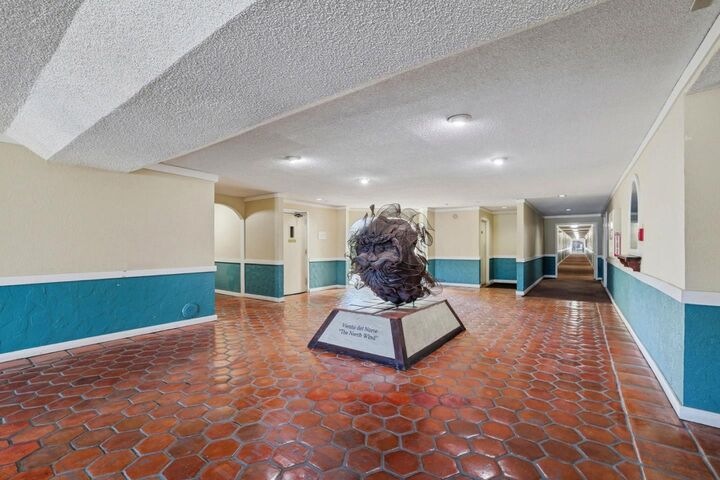 Property Photo: 1750 Halford Avenue 215 CA 95051