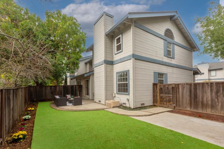 Property Photo:  21686 Olive Avenue  CA 95014 