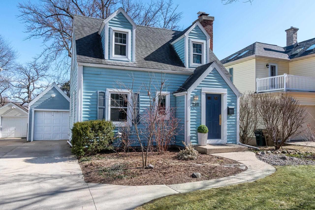 Property Photo: 821 Minakwa Drive WI 53711