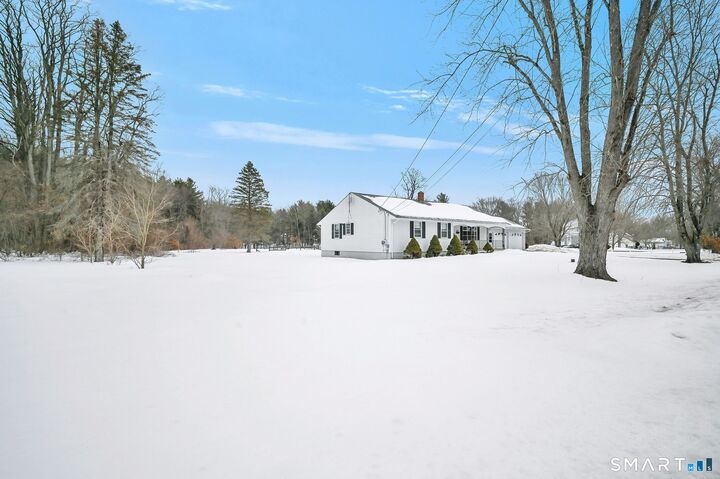 Property Photo:  33 Harrington Road  CT 06016 