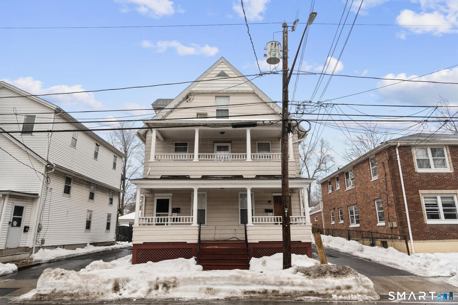 Property Photo:  41 Spring Street  CT 06457 