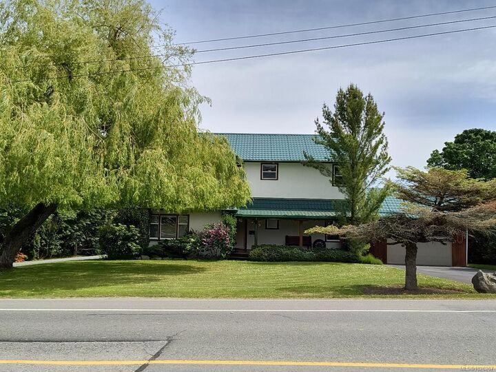Property Photo: 9159 East Saanich Rd BC V8L 0H6