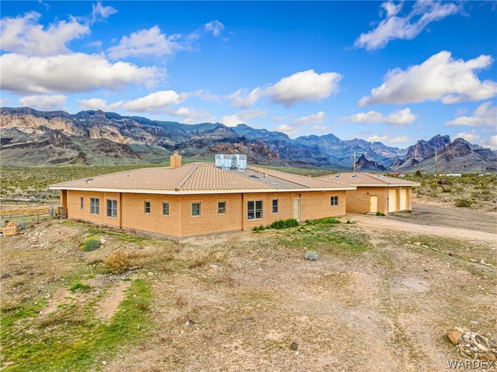 Property Photo: 5680 S Pima Road AZ 86413