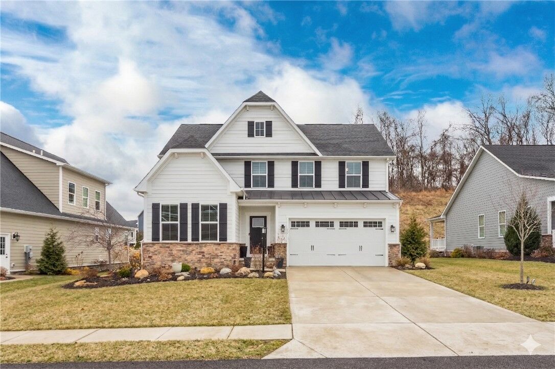Property Photo:  97 Skyview Dr  PA 15317 