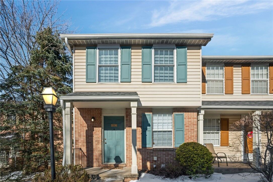 Property Photo: 107 Holmes Pl. PA 15213