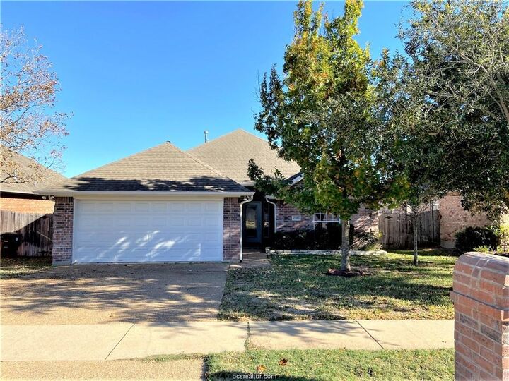 Property Photo: 2309 Norham Dr TX 77845