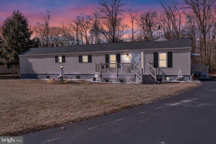 Property Photo:  5 W Greenwing Drive  DE 19968 