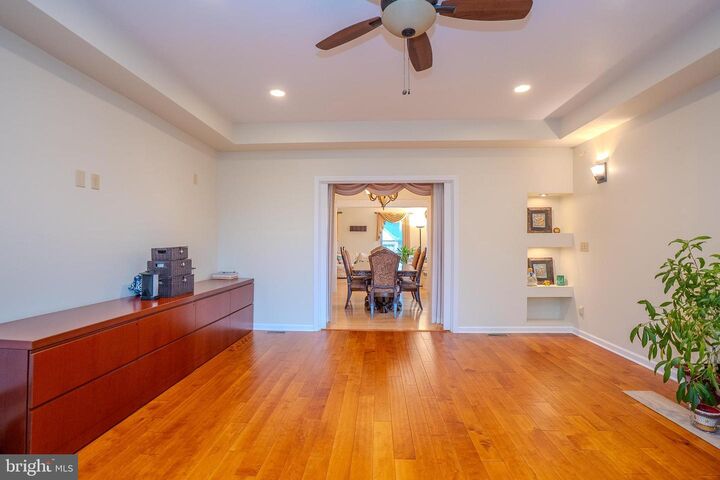 Property Photo:  18 Lovell Drive  NJ 08536 