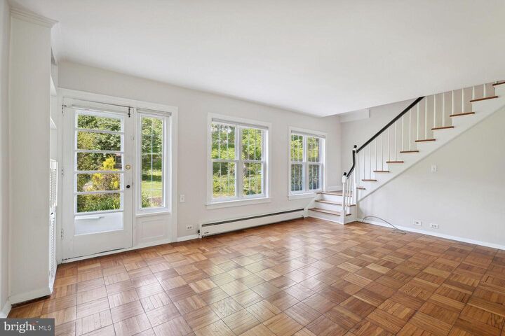 Property Photo:  1705 Preston Road  VA 22302 