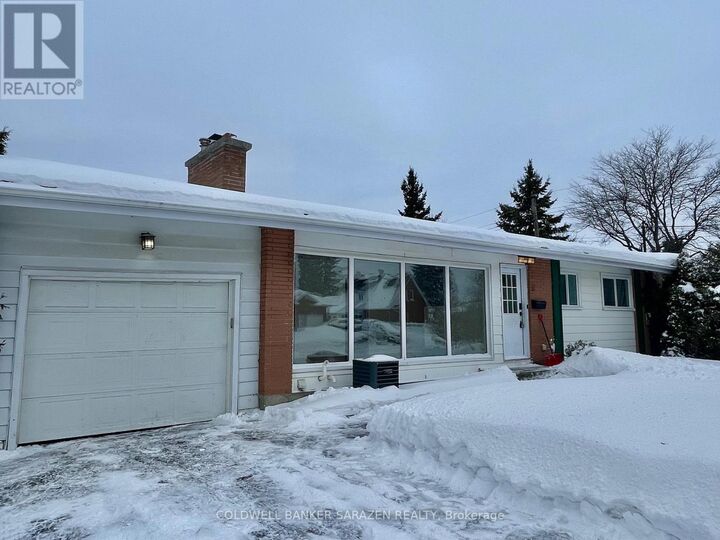 Photo de la propriété:  18 Stinson Avenue  ON K2H 6N1 