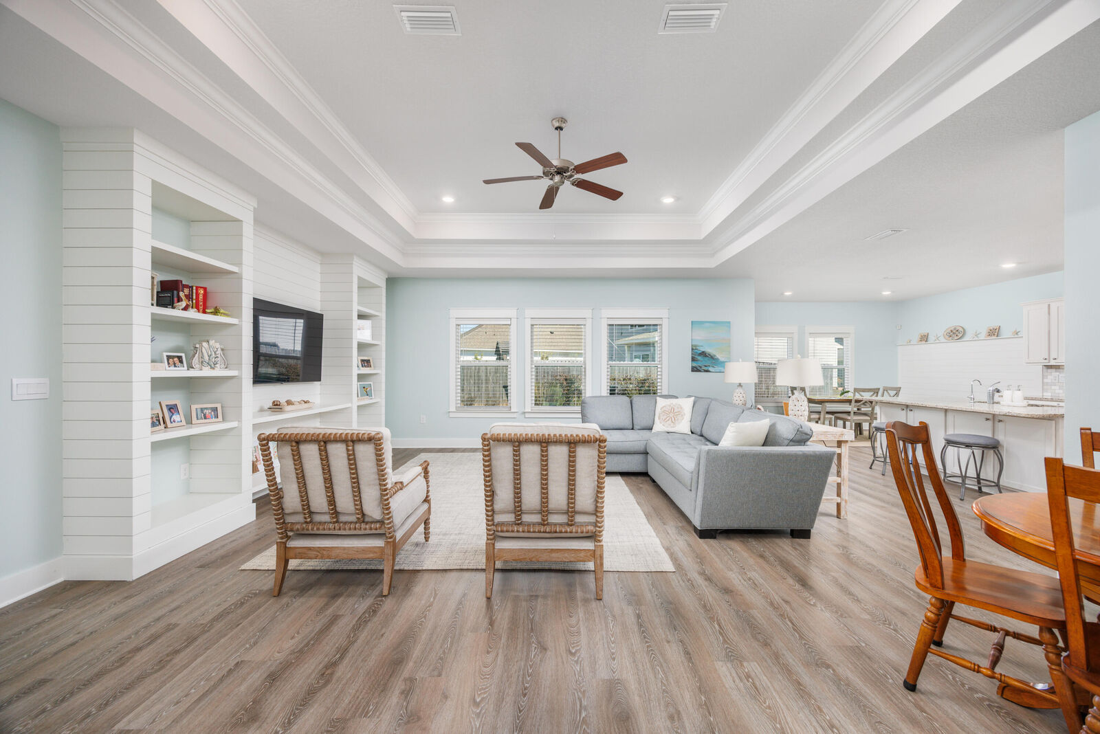 Property Photo: 193 Perimeter Place FL 32439