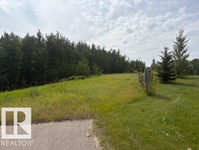 Property Photo:  1118 Twp Rd 534 2  AB T7Y 0B6 