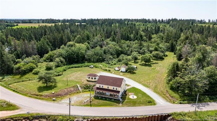 186 Mary'S Point Road — photo 1