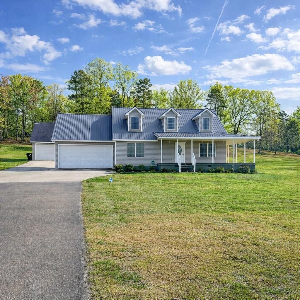 Property Photo: 6824 County Road AL 35740