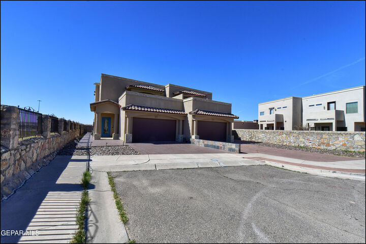 Property Photo:  401 Ana Way B  TX 79912 