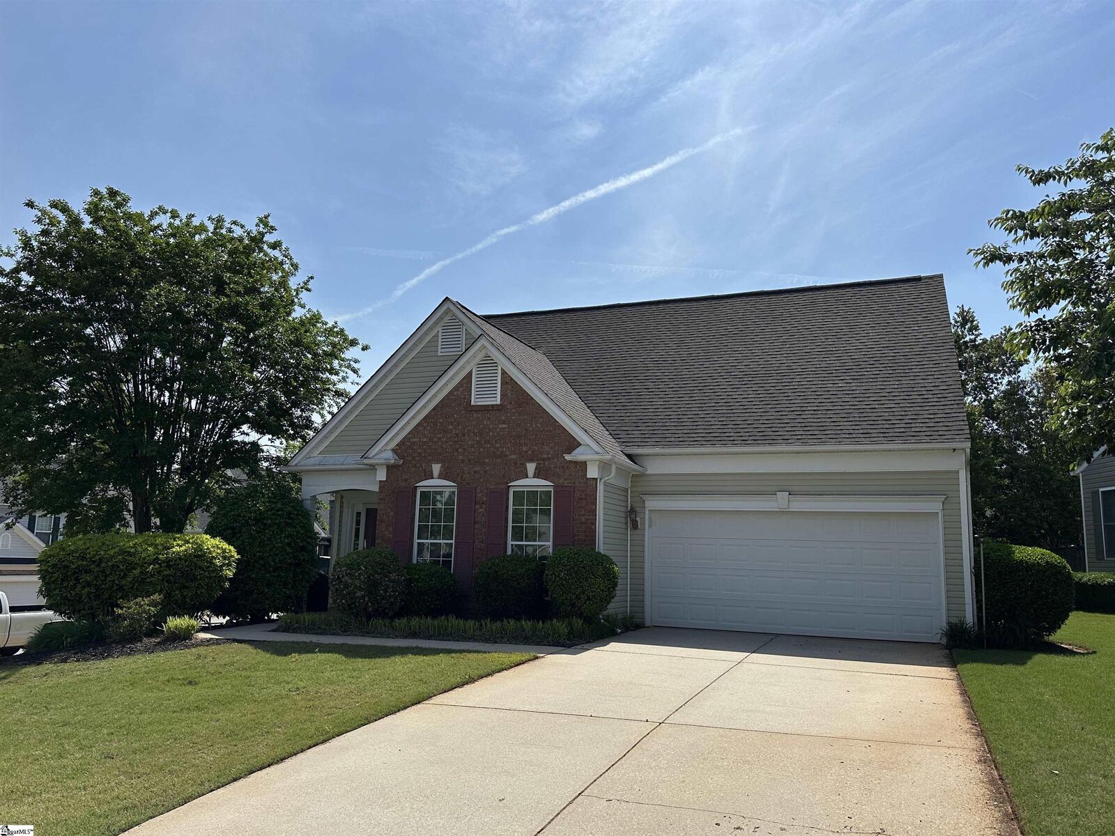 Property Photo: 112 Saint James Place Drive SC 29650-4750