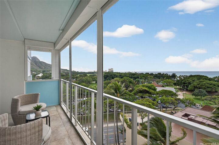 Property Photo:  204 Kapahulu Avenue 904  HI 96815 