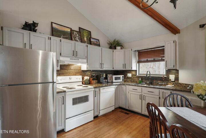 Property Photo:  1103 Villa Lane  TN 37738 