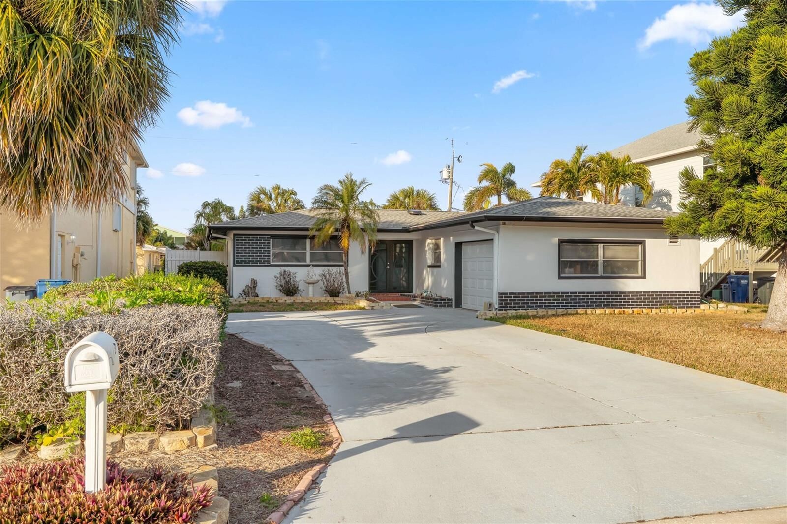 Property Photo: 103 8th Street FL 33786