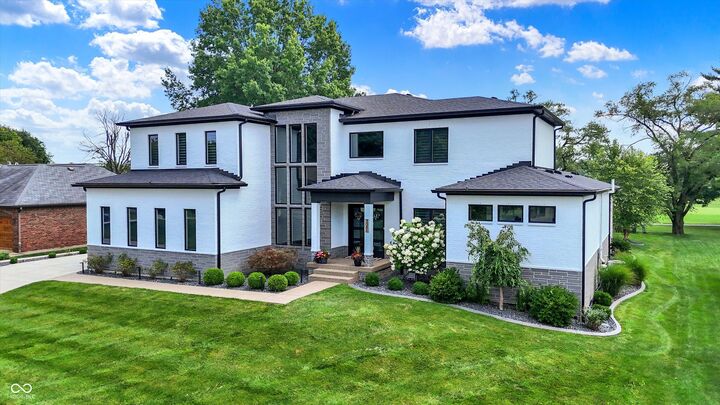 Property Photo:  3081 Golfview Drive  IN 46143 