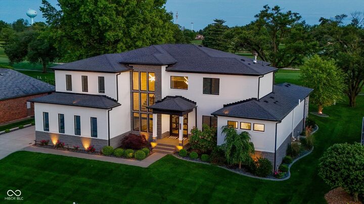 Property Photo:  3081 Golfview Drive  IN 46143 