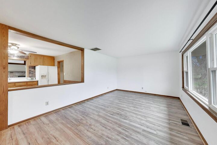 Property Photo:  2917 Virginia Avenue  IL 60050 