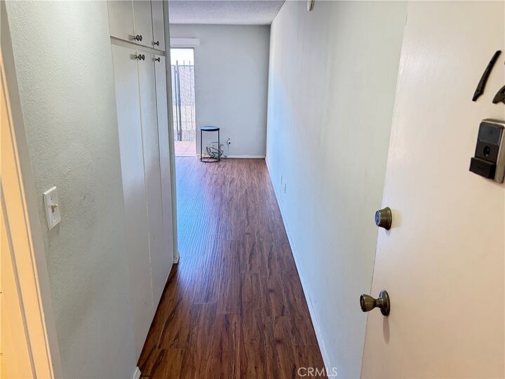 Property Photo:  5585 E Pacific Coast Hwy 125  CA 90804 