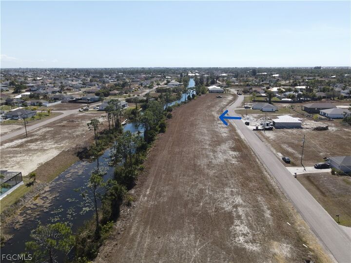 Property Photo: 2807 NW 26th Place FL 33993