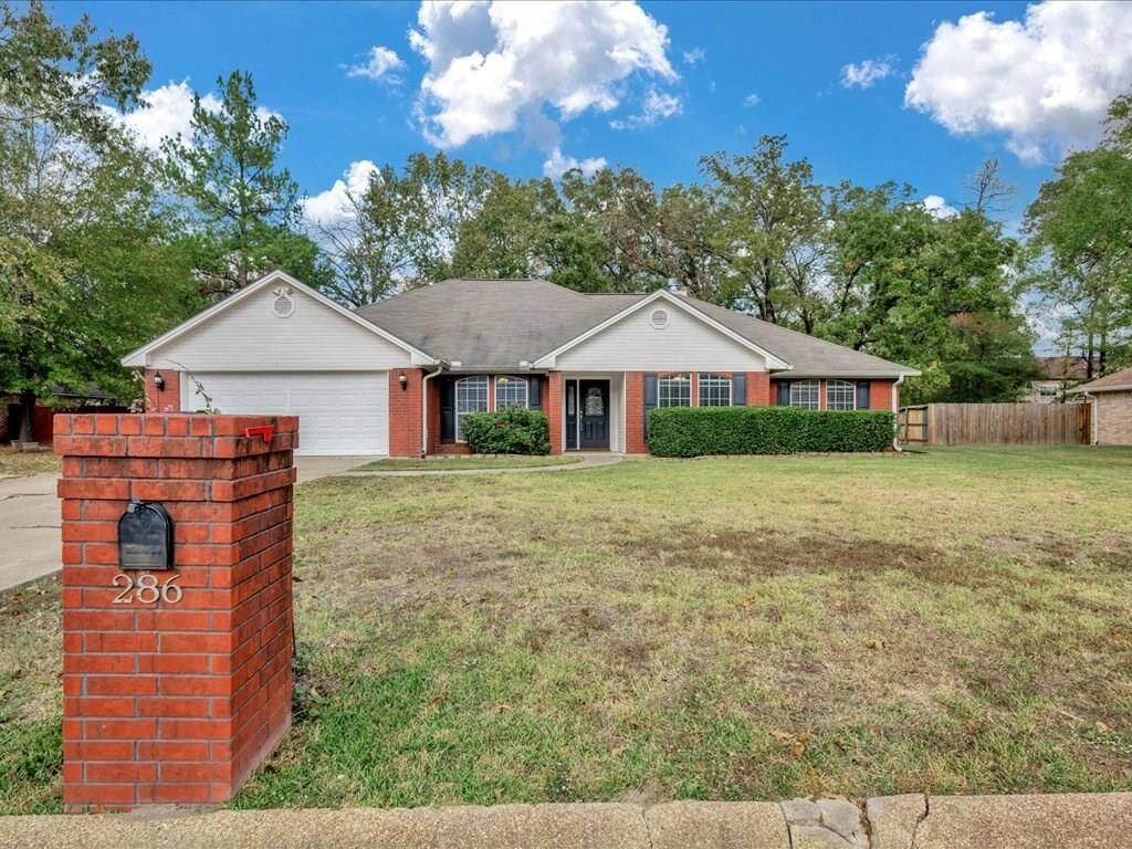 Property Photo:  286 Hunters Glenn  TX 75904 