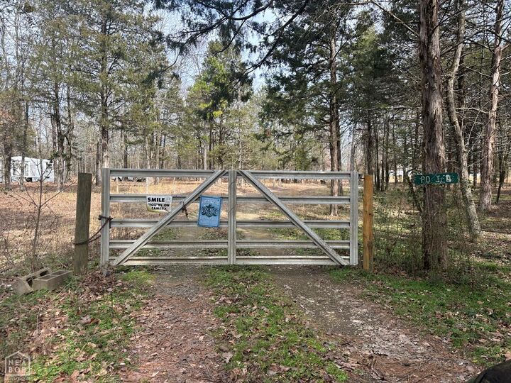 Property Photo:  90 Cochise Road  AR 72067 