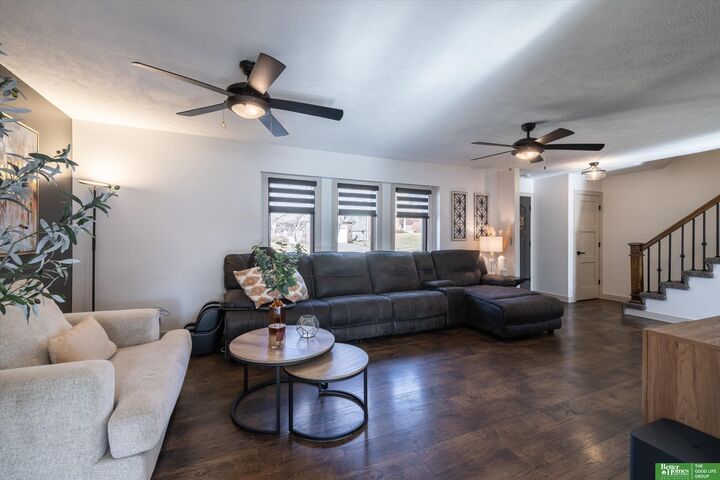 Property Photo: 2519 S 154th Circle NE 68144