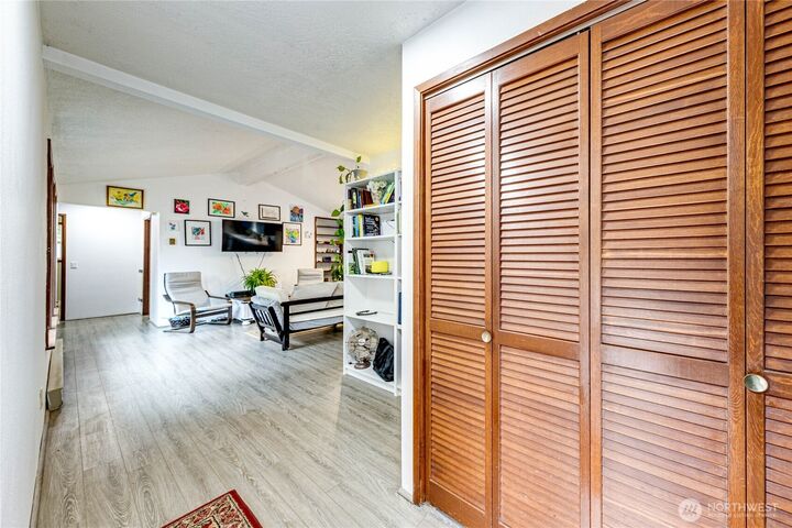 Property Photo:  1127 S N Street  WA 98363 