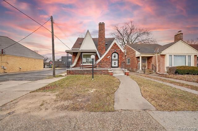 Property Photo: 17127 Griggs Street MI 48221