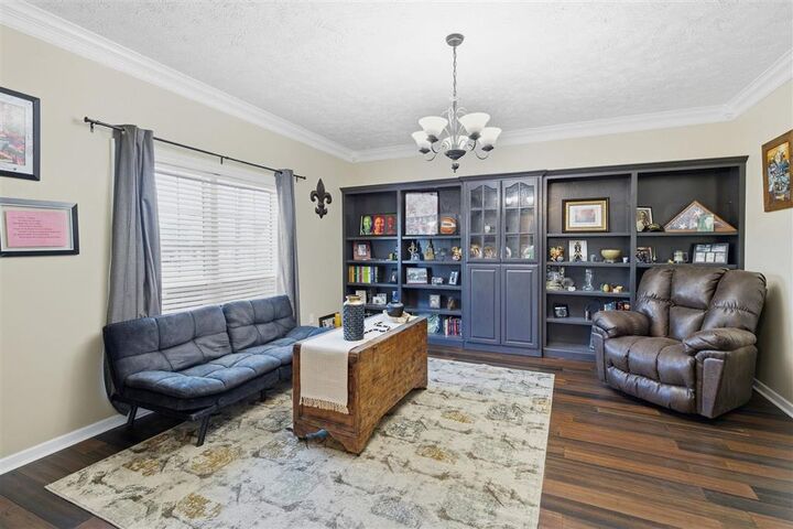 Property Photo:  711 Sherry Drive  LA 70663 